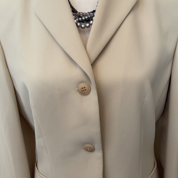 Barami Suit Jacket - Picture 13 of 15